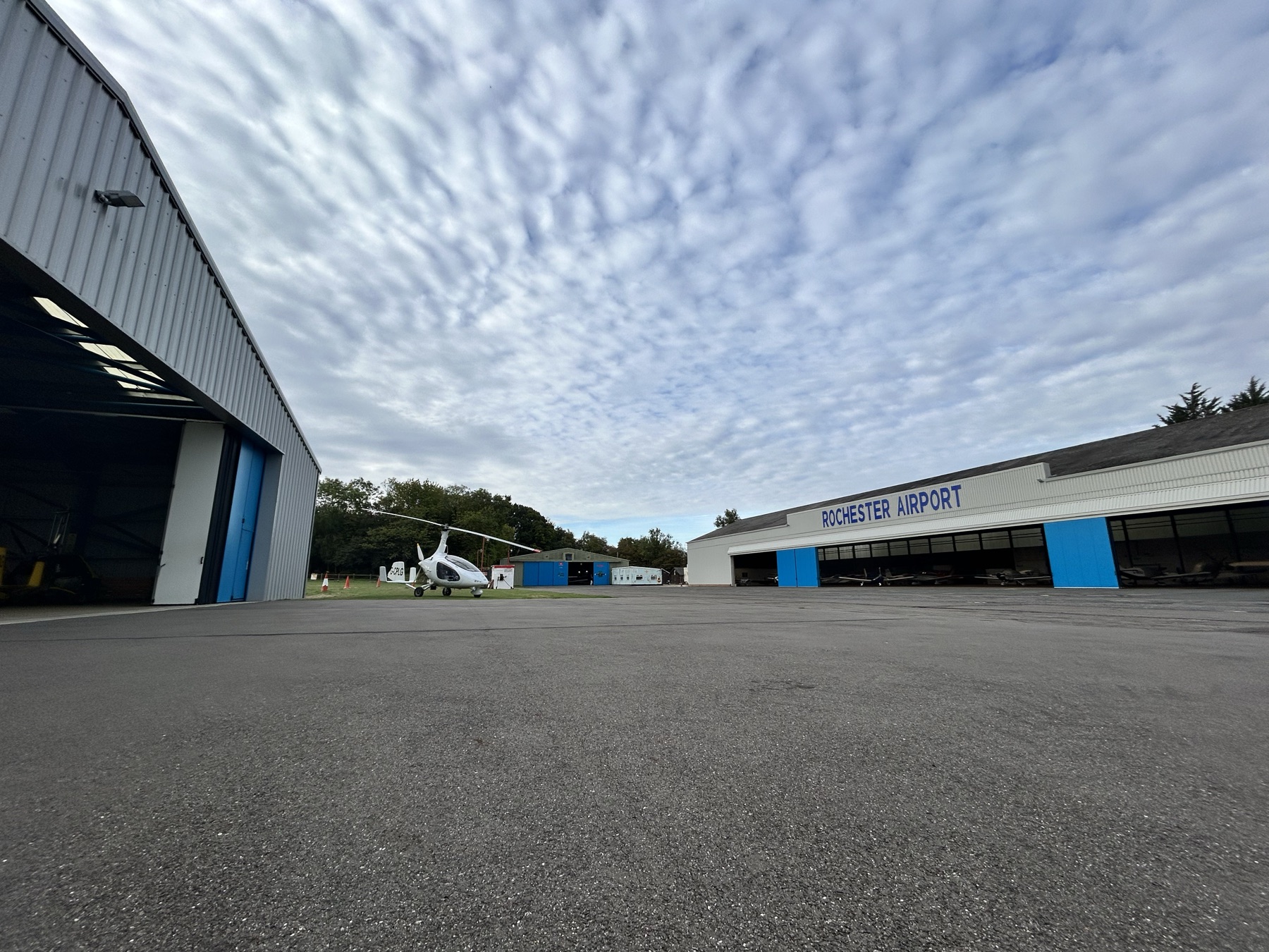 The apron between the hangars at Rochester Airport